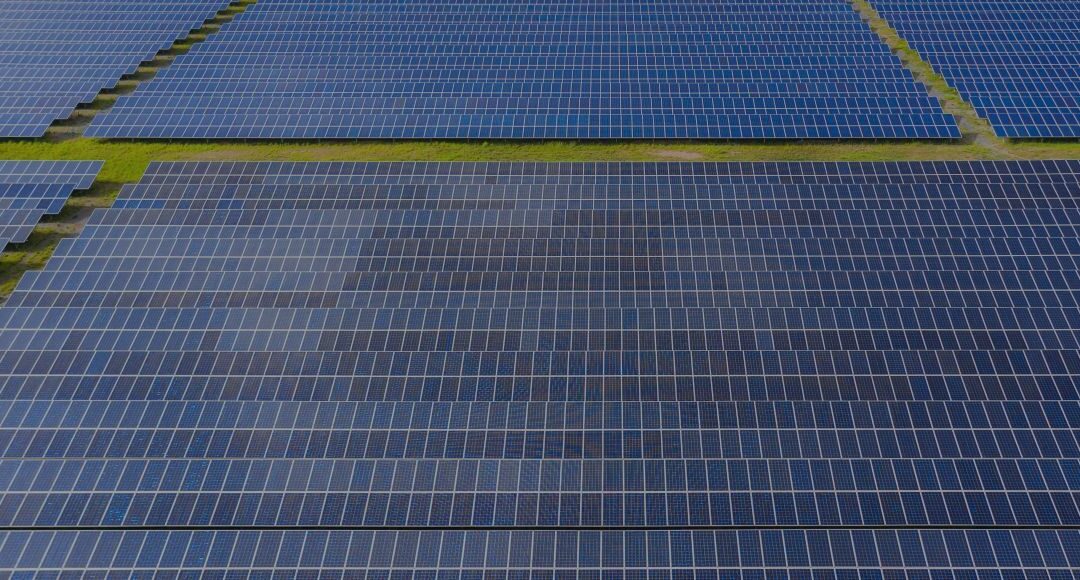 La energía solar global consigue récord de instalación anual